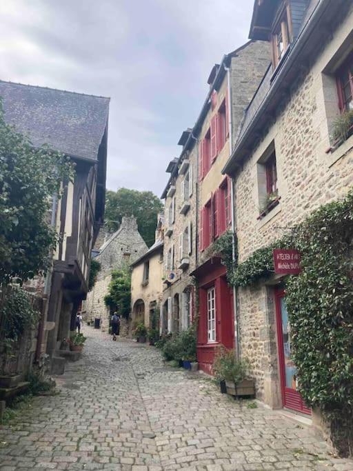 La Belle Consigne - Appartements Dinan Centre Gare Exterior photo